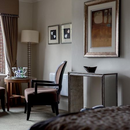 Western House Hotel At Ayr Racecourse ภายนอก รูปภาพ
