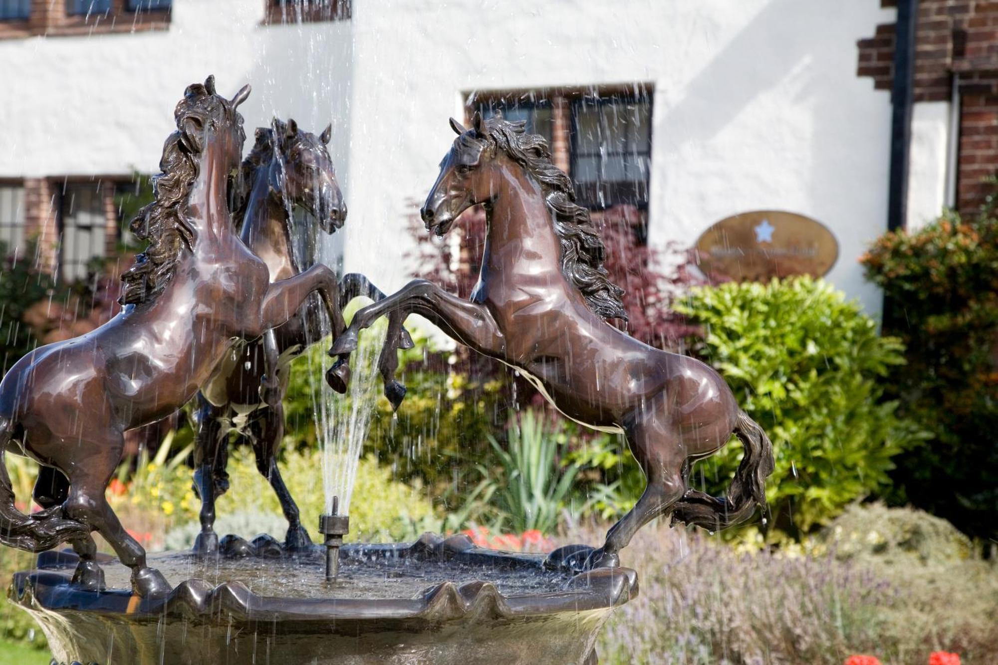 Western House Hotel At Ayr Racecourse ภายนอก รูปภาพ